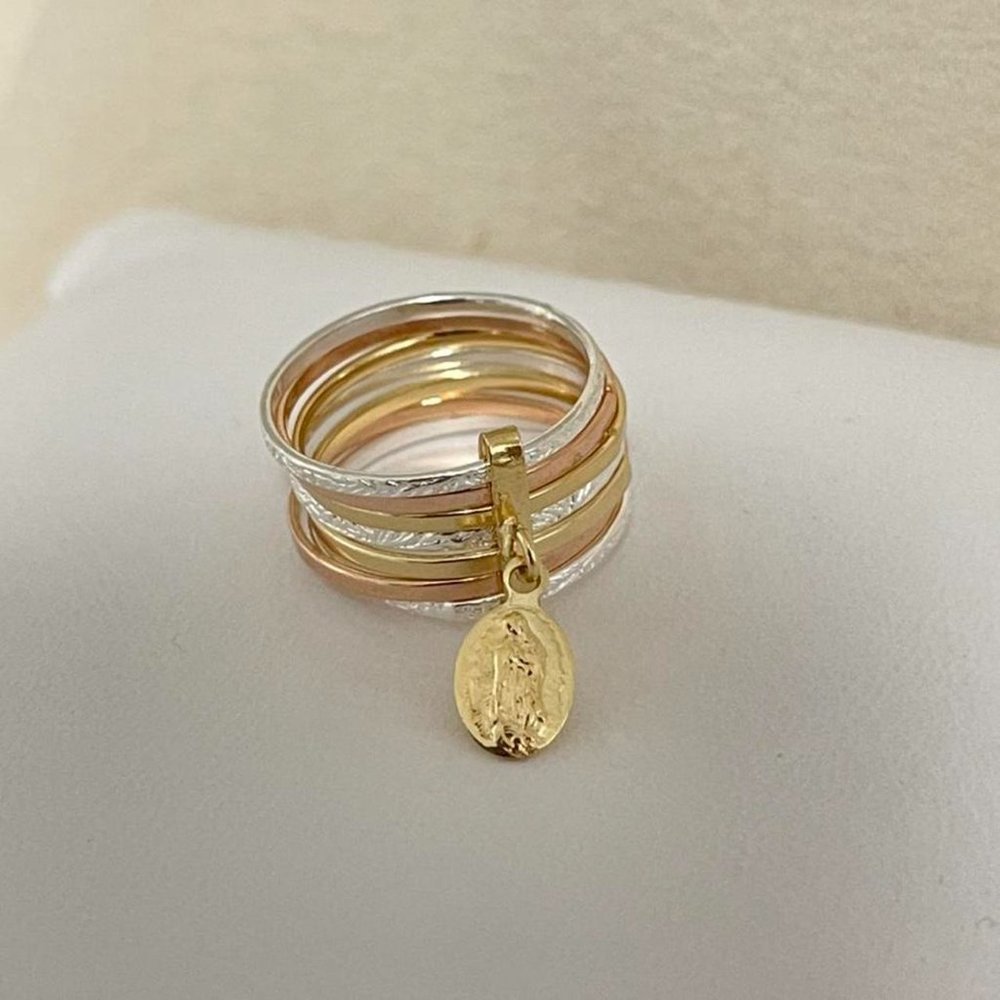 18k Gold Filled Virgin Mary/Virgin Guadalupe Semanario Ring - Picture 2 of 2